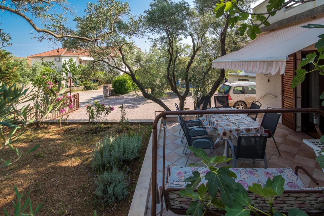 Belvedere Apartments Đảo Krk Ngoại thất bức ảnh