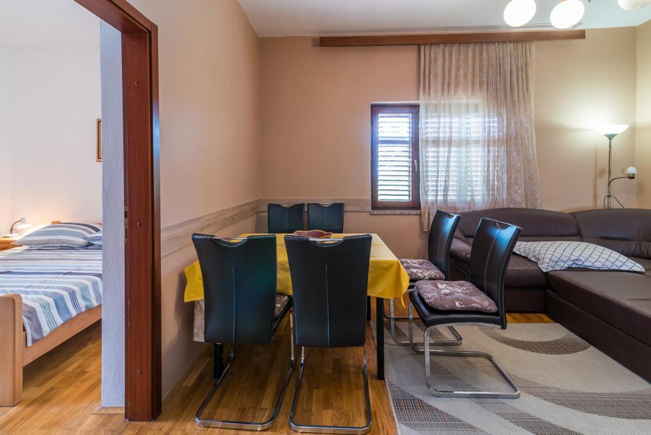 Belvedere Apartments Đảo Krk Ngoại thất bức ảnh