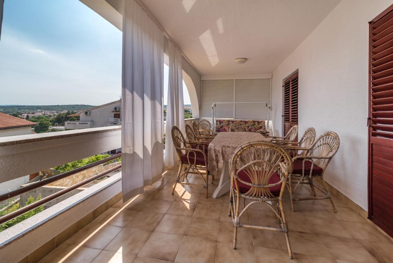 Belvedere Apartments Đảo Krk Ngoại thất bức ảnh